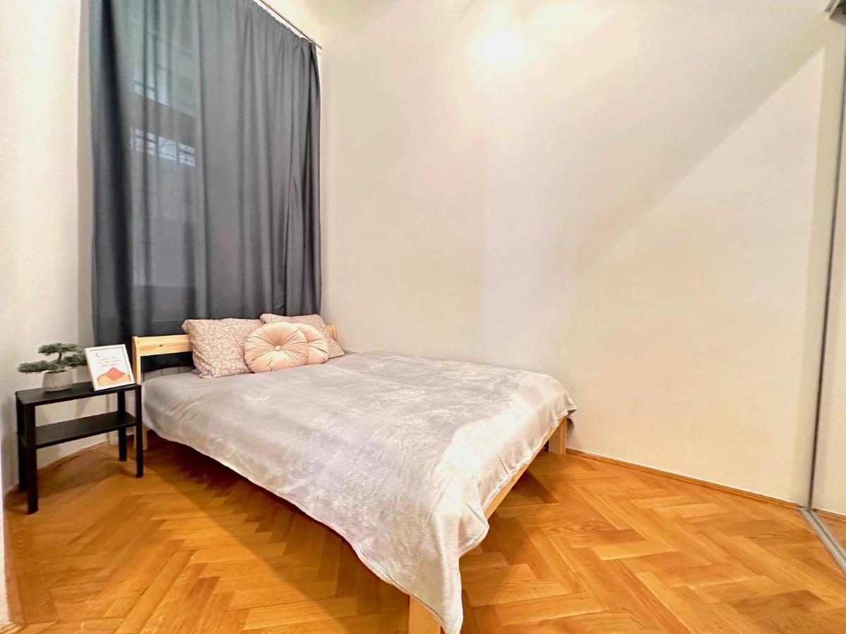 Ferienwohnung Elizabeth'S Treasure Deluxe Budapest Exterior foto