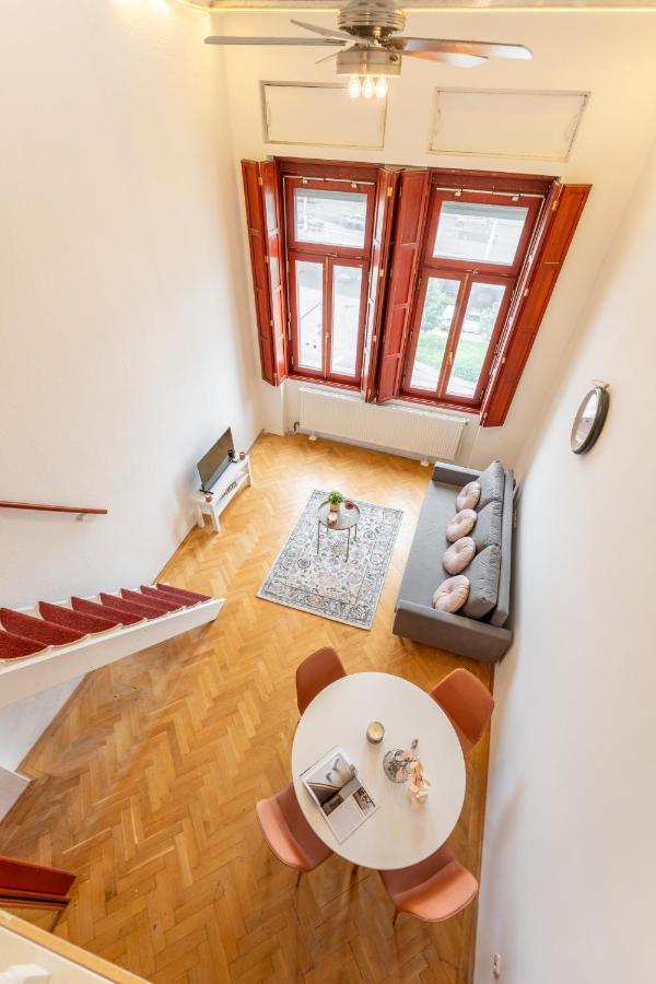 Ferienwohnung Elizabeth'S Treasure Deluxe Budapest Exterior foto